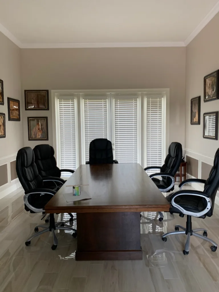 venetian-blinds-faux-wood-and-real-wood-3
